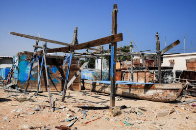 Dhow Yards, Sur