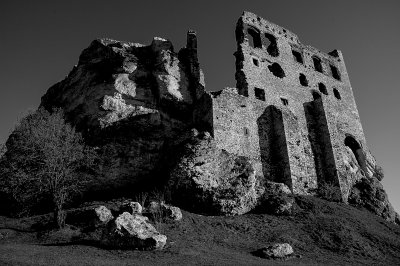 Ogrodzieniec Castle