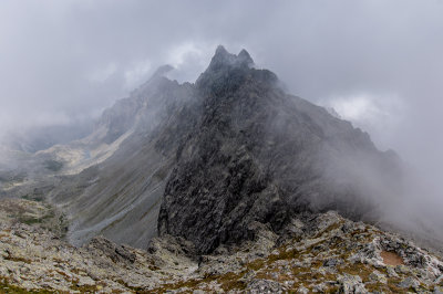 Bradavica 2476m from Vchodn Vysok 2428m