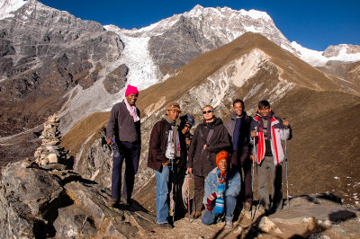 Aneta with guys, Kyanjin Ri lower summit 4328m