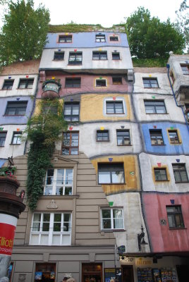 Hundertwasser Apartments, Vienna