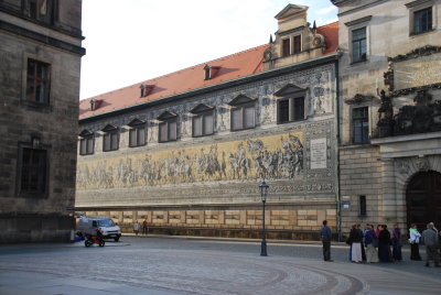 Frstenzug (Procession of the dukes) made of Meissen Porcelain