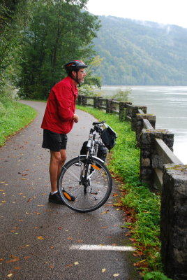 Brad on the way to Grein