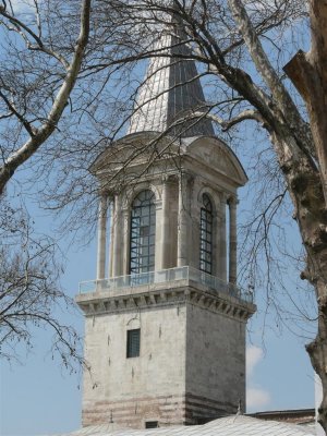 276 Topkapi Second Court Tower of Justice.JPG
