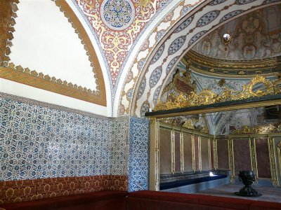 280 Topkapi Hall of the Divan.jpg