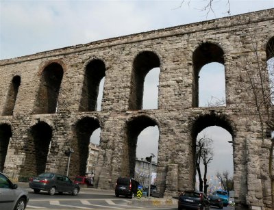527 Bozdogan-Valens aqueduct.jpg