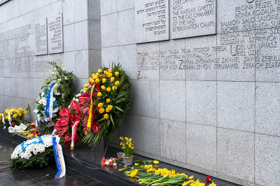 Umschlagplatz Monument