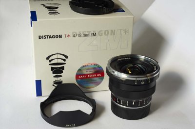 Distagon T* 4/18mm ZM