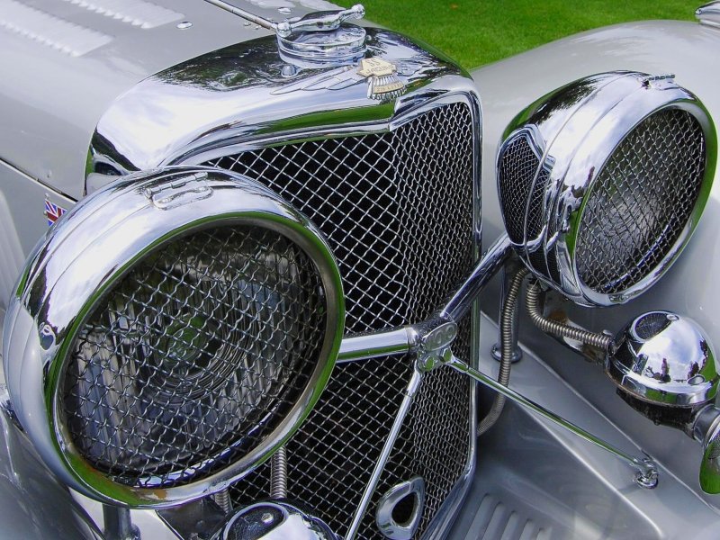 Jaguar SS100 chrome grill