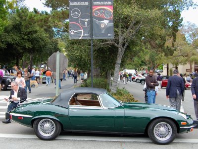 Jaguar E-Type in BRG top up