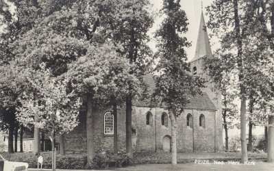 Peize, NH kerk [038], circa 1965.jpg