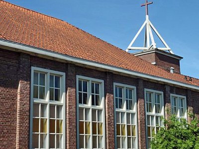 Sneek, nieuw apostolische kerk 12 [004], 2012.jpg