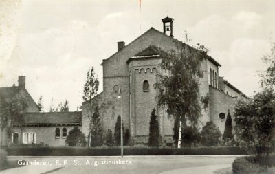 Gaanderen, RK st Augustinuskerk [038], ca 1975.jpg