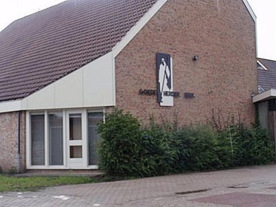 Heerenveen, ned geref kerk Goede Herderkerk 12 [004], 2012.jpg