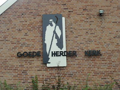Heerenveen, ned geref kerk Goede Herderkerk 13 [004], 2012.jpg