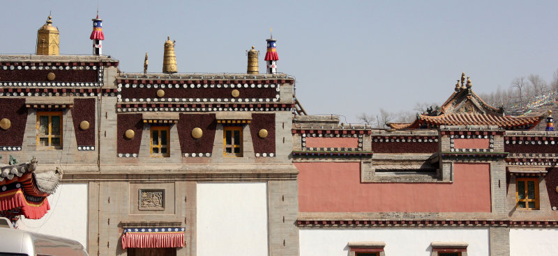 KUNBUM TIBETAN TEMPLE - XINING QINGHAI CHINA (30).JPG