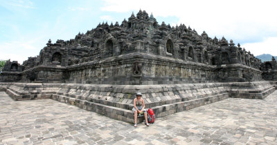 BOROBUDUR RUINS - YOGYAKARTA INDONESIA (122).JPG