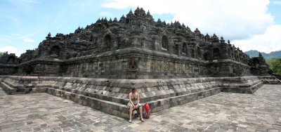 BOROBUDUR RUINS - YOGYAKARTA INDONESIA (132).JPG