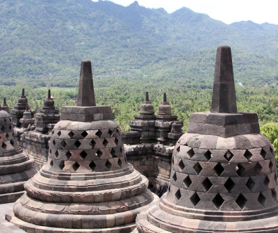 BOROBUDUR TEMPLE - YOGYAKARTA INDONESIA (28).JPG