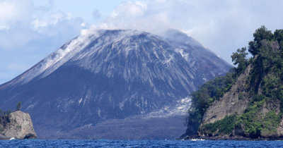 KRAKATAU VOLCANO NATIONAL PARK - INDONESIA (7).JPG