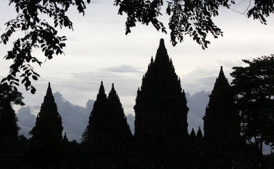 PRAMBANAN HINDU TEMPLE - YOGYAKARTA INDONESIA (1).JPG