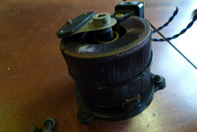 Varic regulated transformer