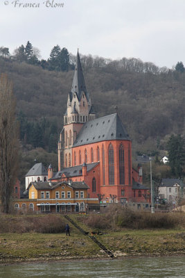 Kerk bij Schoenburg