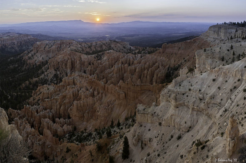 BryceCanyon Sunrise.jpg