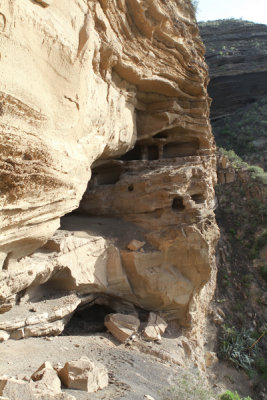 Bandama Caldera 6 caves.jpg