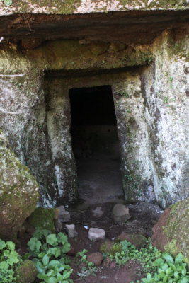 Las Laguetas circuit 5 cave 2.jpg