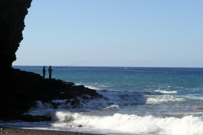 Playa de Perehel fishermen.jpg