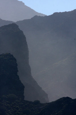 Puerto de La Aldea de San Nicols looking south 400mm.jpg