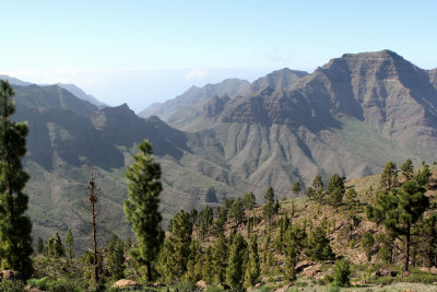 View to Degollada de Tarsartico.jpg