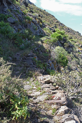 Good descent path to Casa de Job.jpg