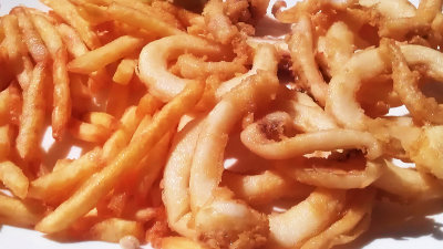 Good squid rings - yum.jpg