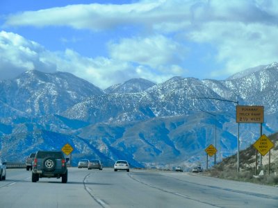 Drive to Palm Springs 07.jpg