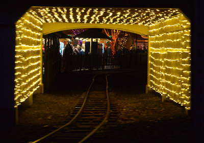 Light Tunnel_7125.jpg