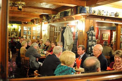 nice pub, good conversations