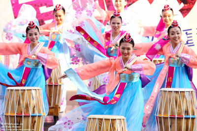 民風鼓舞響全城 Drum Dance Fiesta 2013 