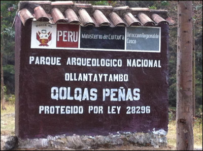 0063 Las Penas sign.jpg