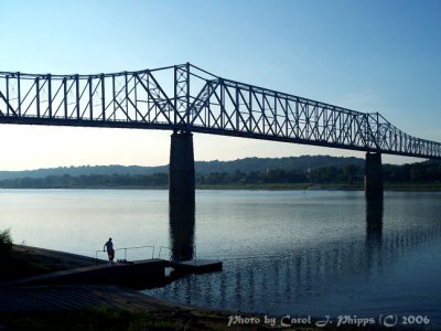 Ohio River at Milton, Kentucky (USA).