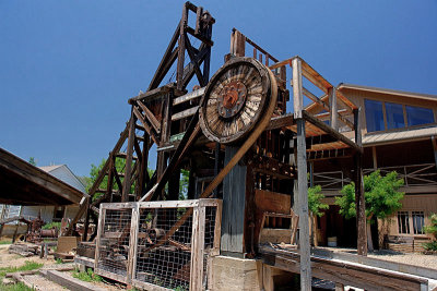 Mariposa Museum