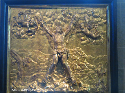 St Andr crucifi (en bois).jpg