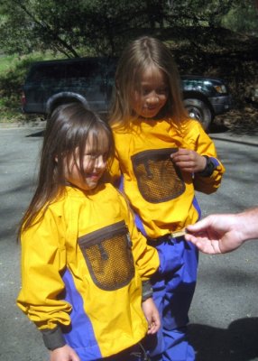 Brooke and Sierra Lomeli Getting a Look at Real Gold