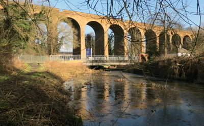 Farningham   Viaduct   with   reflections.