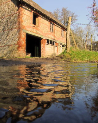 Old  barn  reflected  in  the  ford.