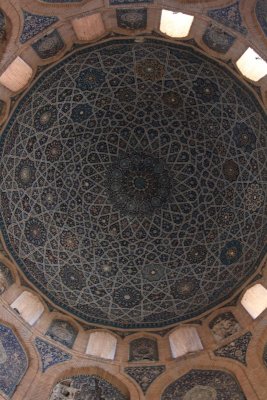 Turabeg Khanum ceiling