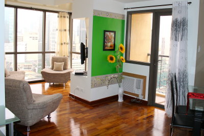 Three Bedrooms for Lease in Legaspi