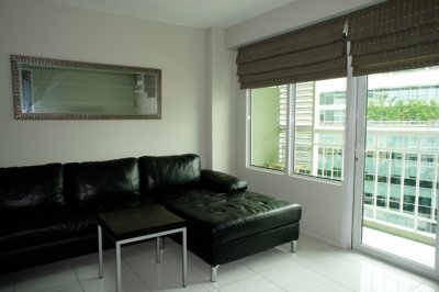 living area.jpg