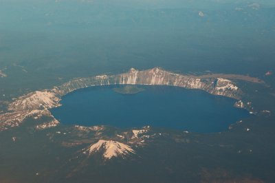 Crater Lake and Wizard Island
Around west 12 miles from shotting place
see the place
Location
